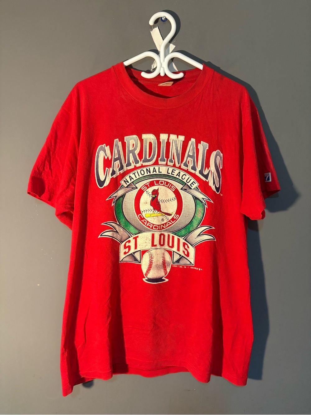 🔥 💵 ANY 3 PIECES for 20! 
LOGO 7 St. Louis Cardinals Red Graphic Tee with Green